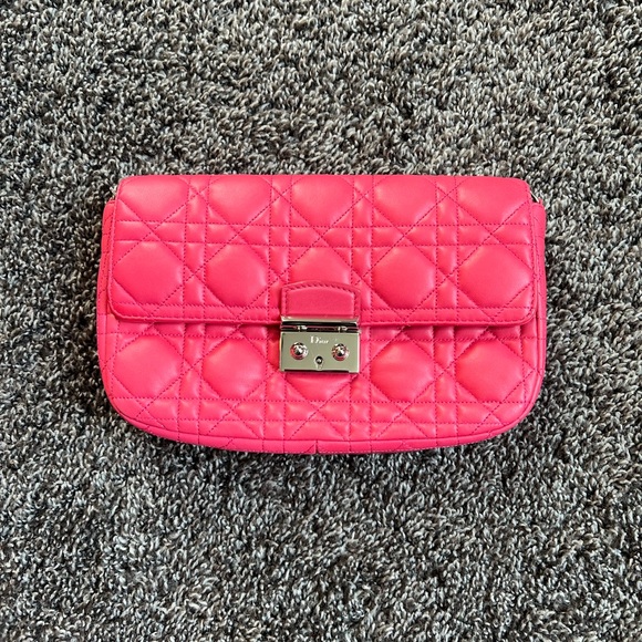 Miss Dior cannage leather promenade chain clutch - Picture 13 of 16